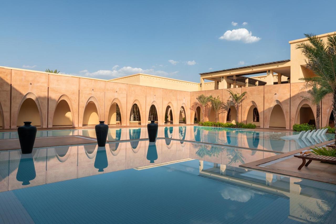 Time Square Resort & Spa Bhuj Exterior foto