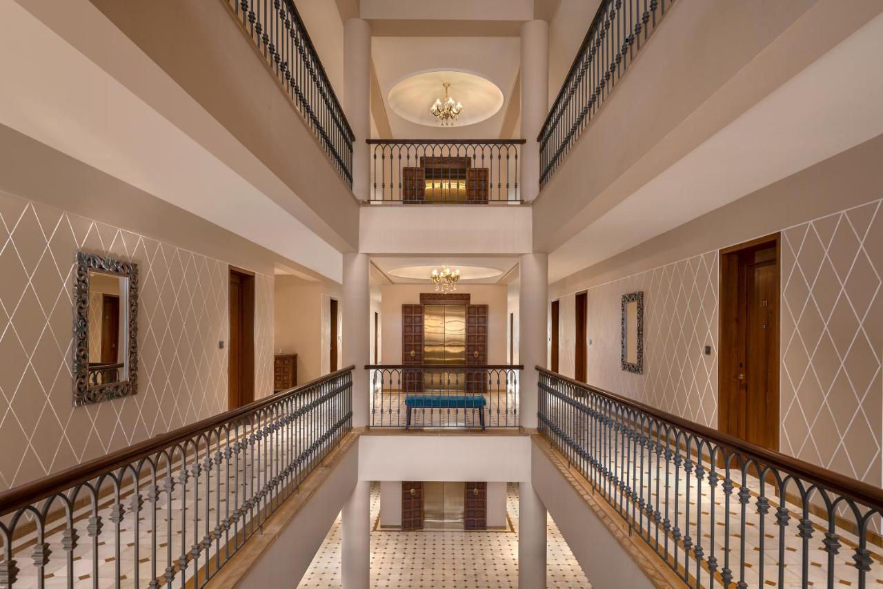 Time Square Resort & Spa Bhuj Exterior foto