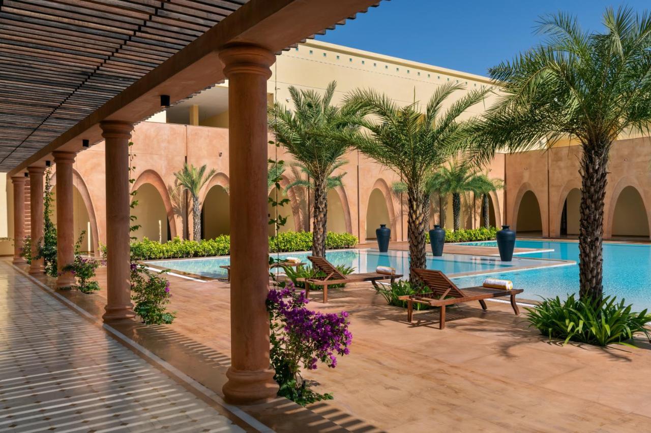 Time Square Resort & Spa Bhuj Exterior foto