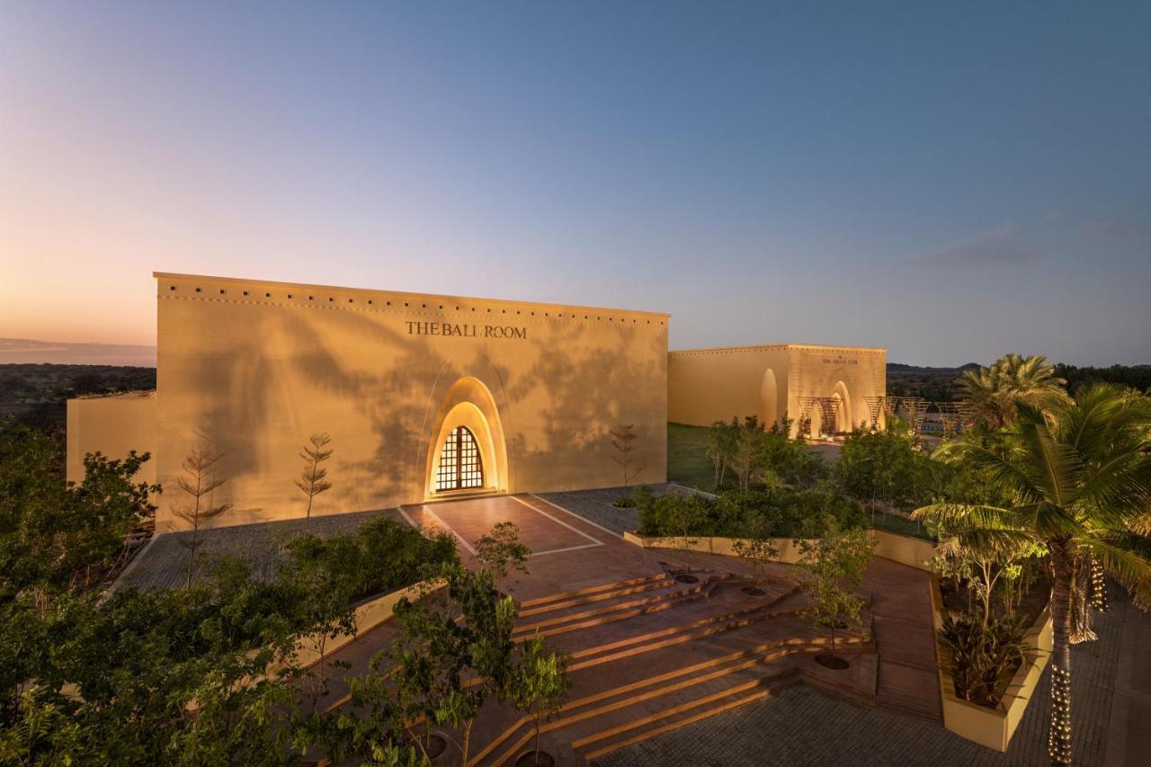Time Square Resort & Spa Bhuj Exterior foto